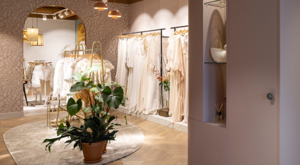 Foto van Ciel Flora – Duurzame & Vintage Bruidsboetiek Foto van Ciel Flora – Duurzame & Vintage Bruidsboetiek