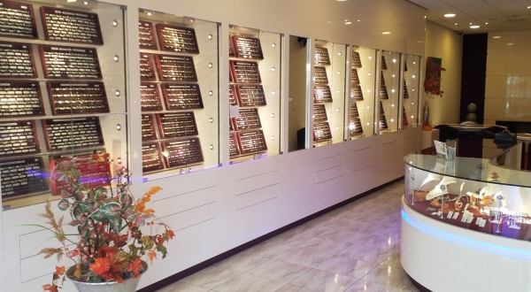 Foto van Uw Trouwringenspecialist Juwelier Rooyackers Foto van Uw Trouwringenspecialist Juwelier Rooyackers