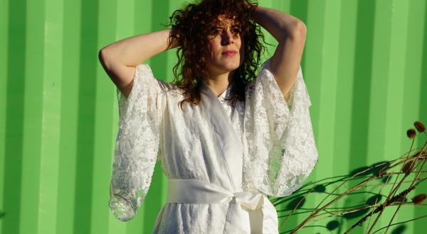 Foto van La Femme Qui Rit Foto van La Femme Qui Rit