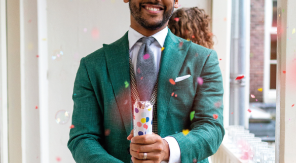 Foto van NEW TAILOR Foto van NEW TAILOR