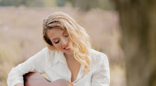 Foto van Bruiloftzangeres Sylvia Aimee Foto van Bruiloftzangeres Sylvia Aimee