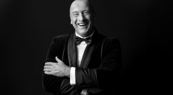 Foto van Trouwambtenaar Jeroen Smits Foto van Trouwambtenaar Jeroen Smits