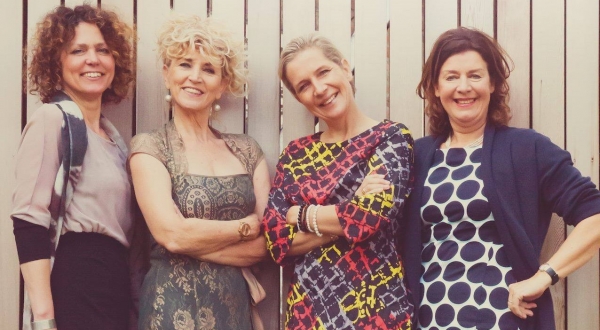 Foto van Trouwambtenaarkiezen Foto van Trouwambtenaarkiezen